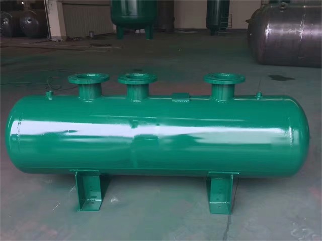 龙凤龙凤龙凤蒸汽分气缸1.jpeg